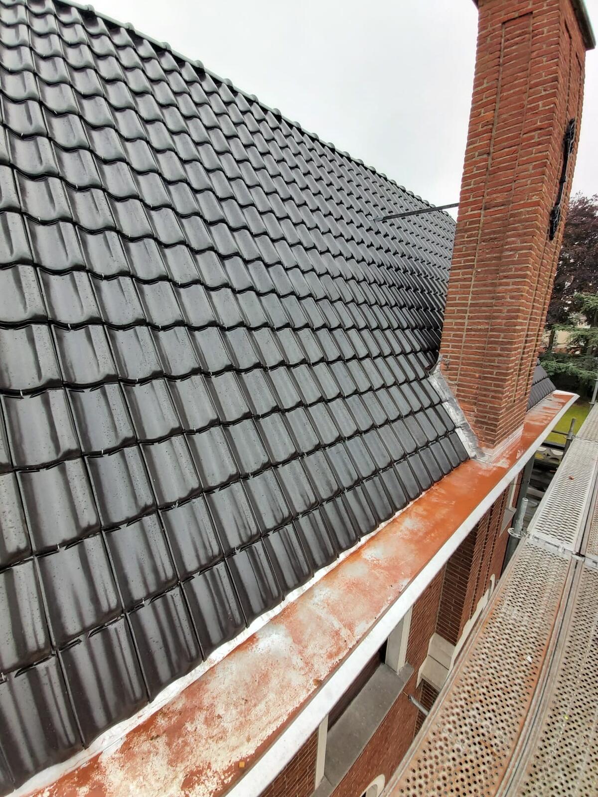Renovatie - Roeselare - Koramic 401 antraciet - Koramic 301 antraciet - zink