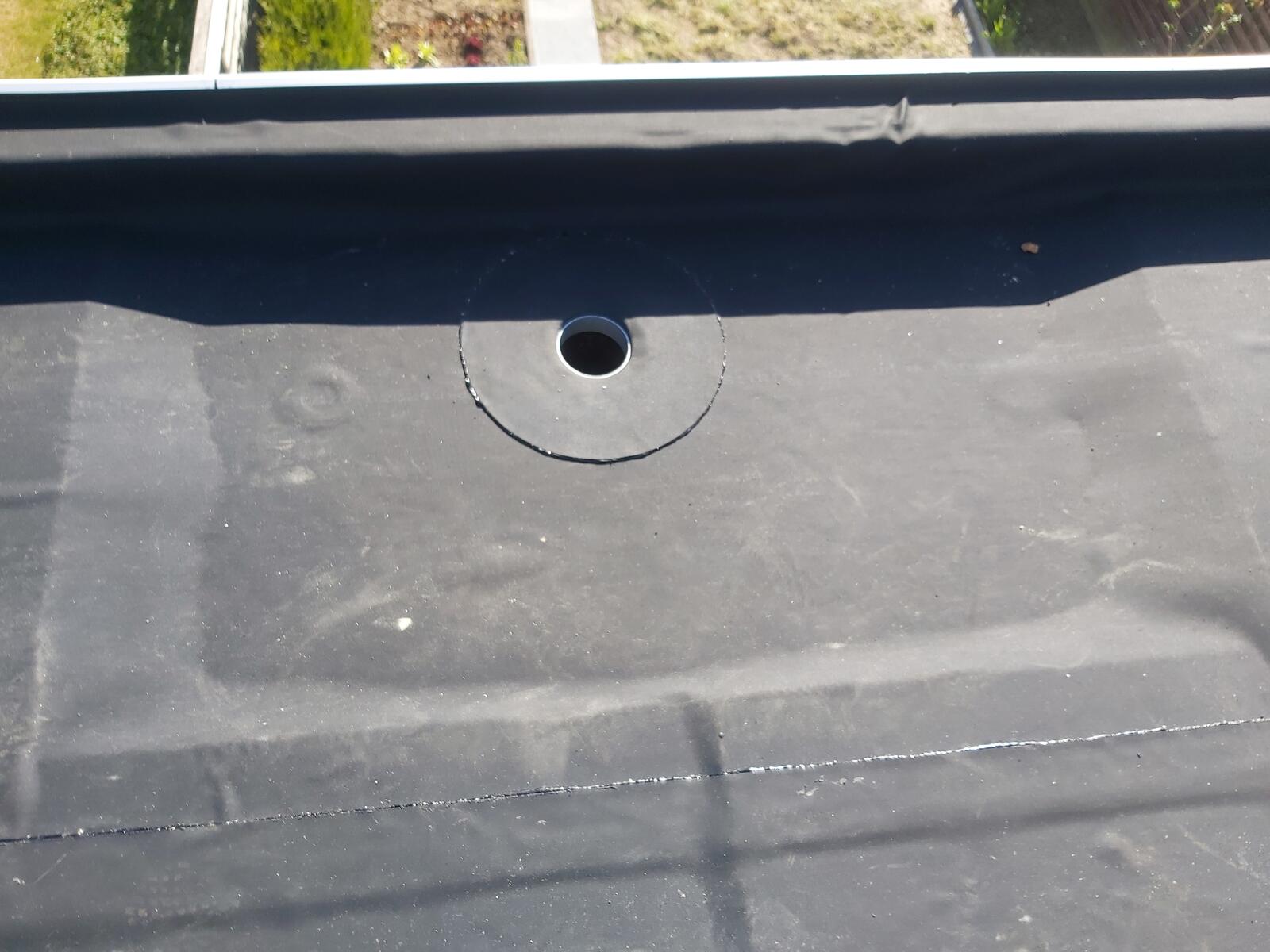 Plat dak - Zwevegem - EPDM - isolatie PIR L 12cm - schoorsteen - verhogen opstand