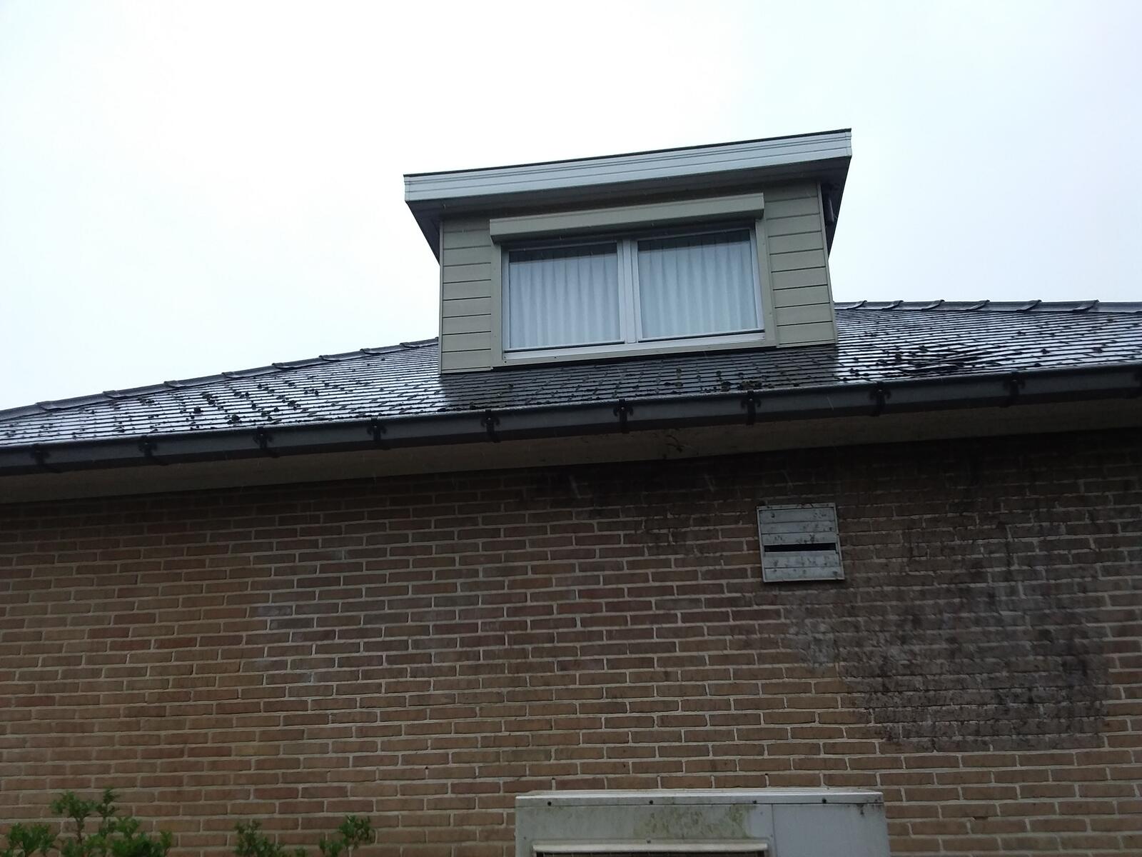 dddakwerken-renovatie-tegelpan-De Pinte