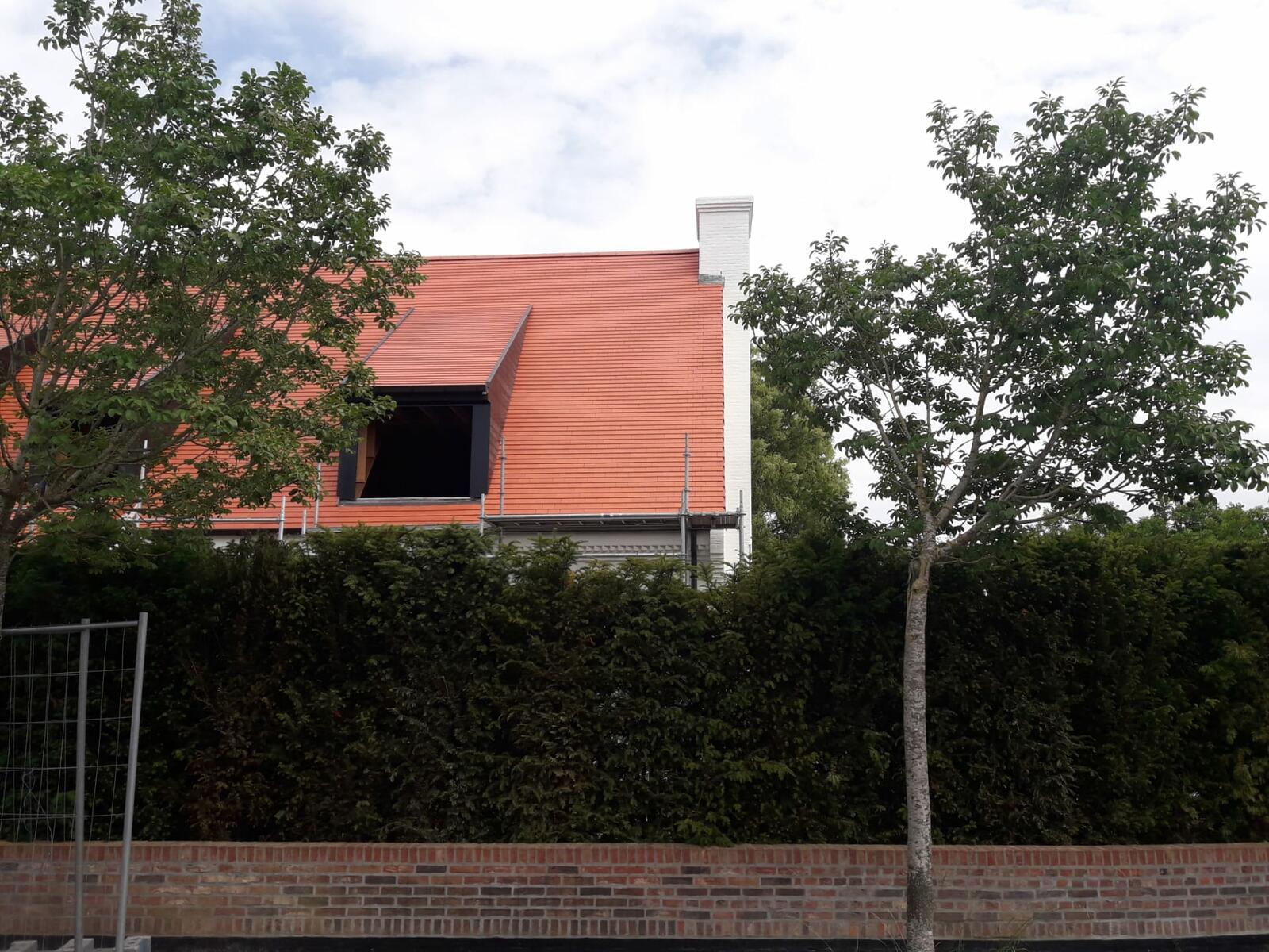 dddakwerken - renovatie - tegelpan 301 natuurrood
