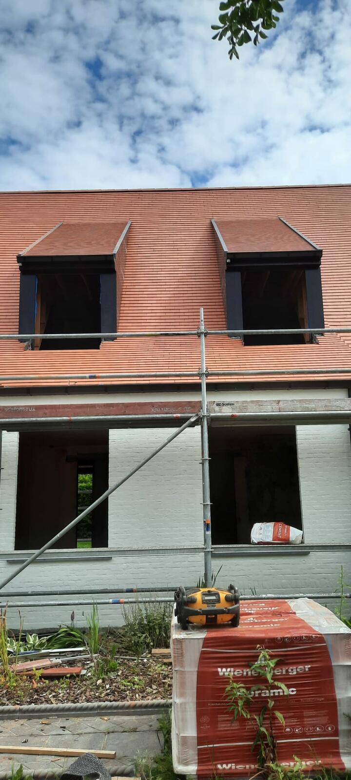 dddakwerken - renovatie - tegelpan 301 natuurrood