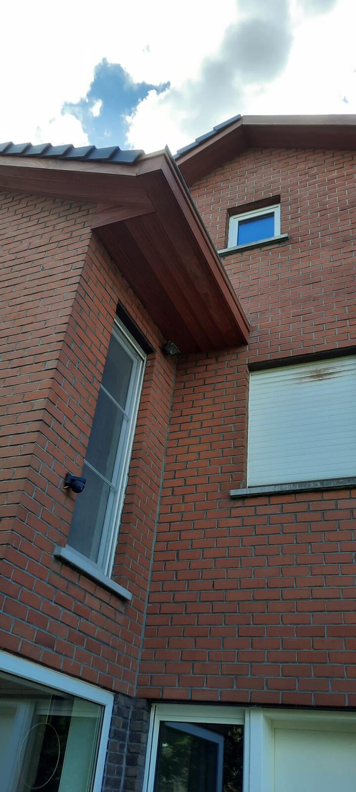 dddakwerken - Gootbekleding Padouk