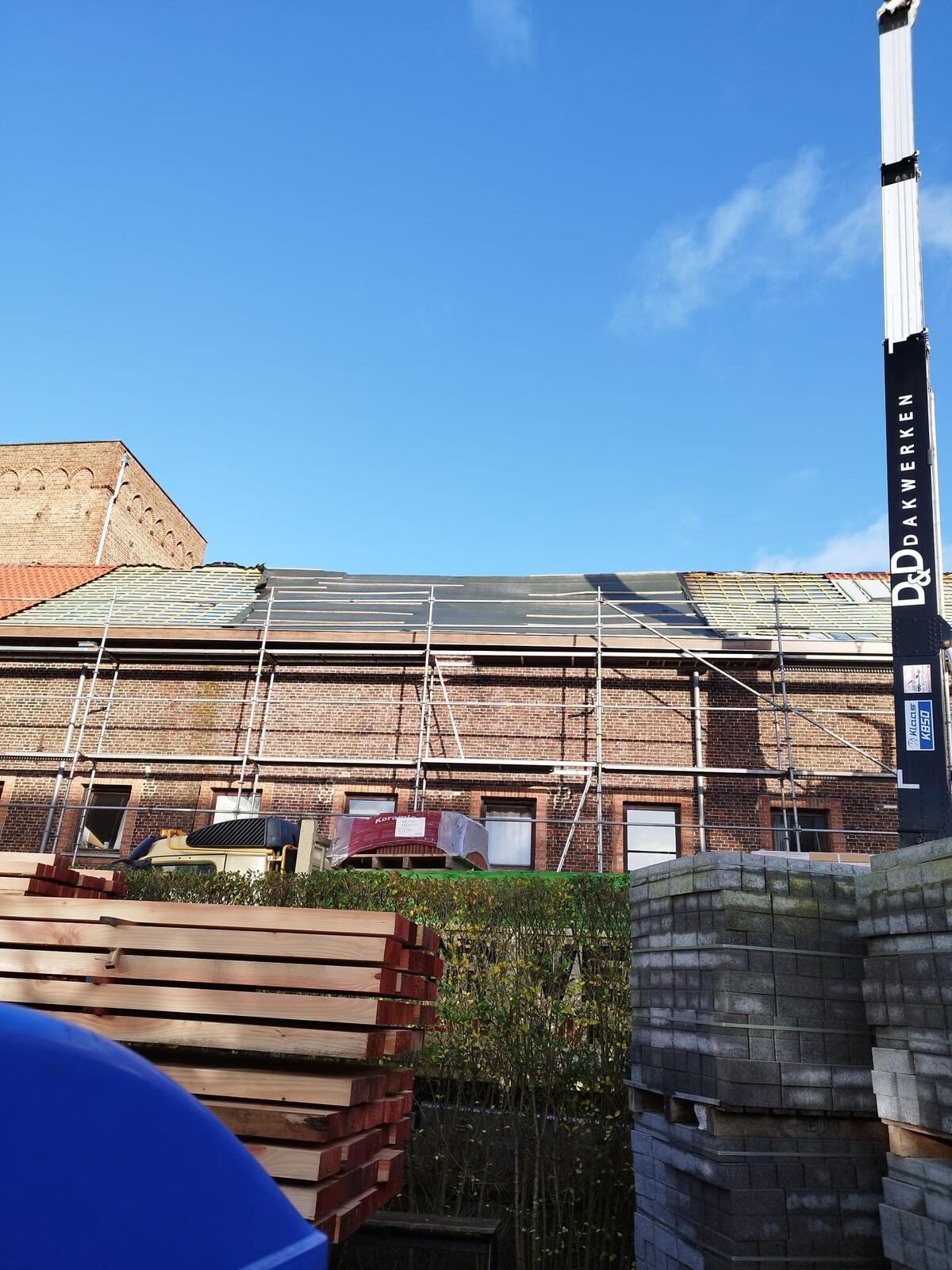 d-ddakwerken Tielt - timmerwerken - douglas - sarking - Brugge